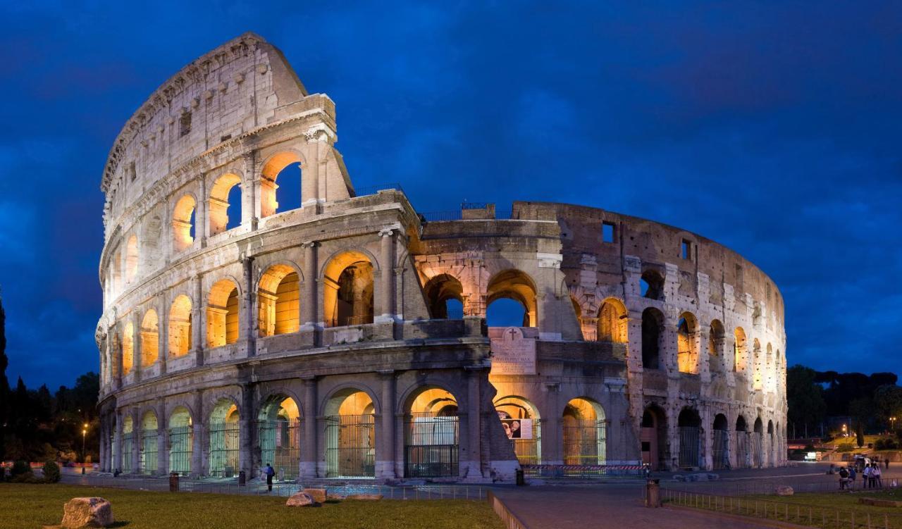 Colosseum Palace Star ローマ エクステリア 写真